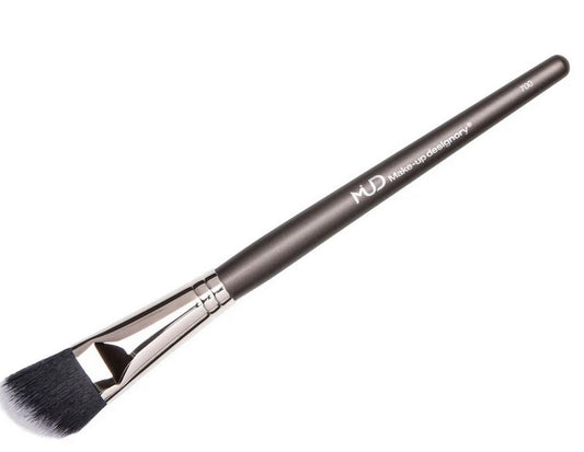 #700 Angle Contour Brush